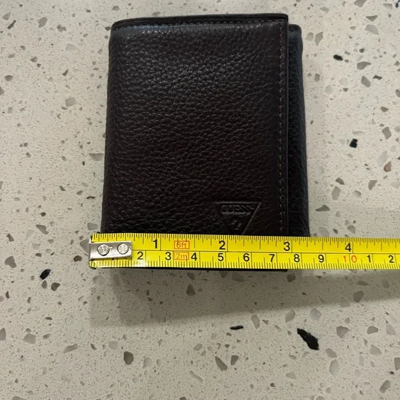 Guess Dark Brown Leather Trifold Card Holder/Wallet - Picture 8 of 10